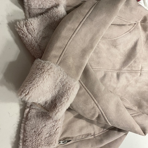 Guess Mauve Motto Jacket with fur New - Picture 4 of 5